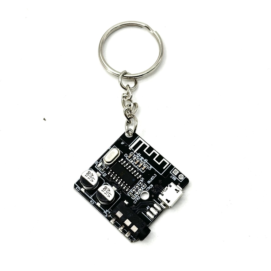 ميدالية مفاتيح معدنية بتصميم ل - مراجعة Tech Keychain Accessories وسعره