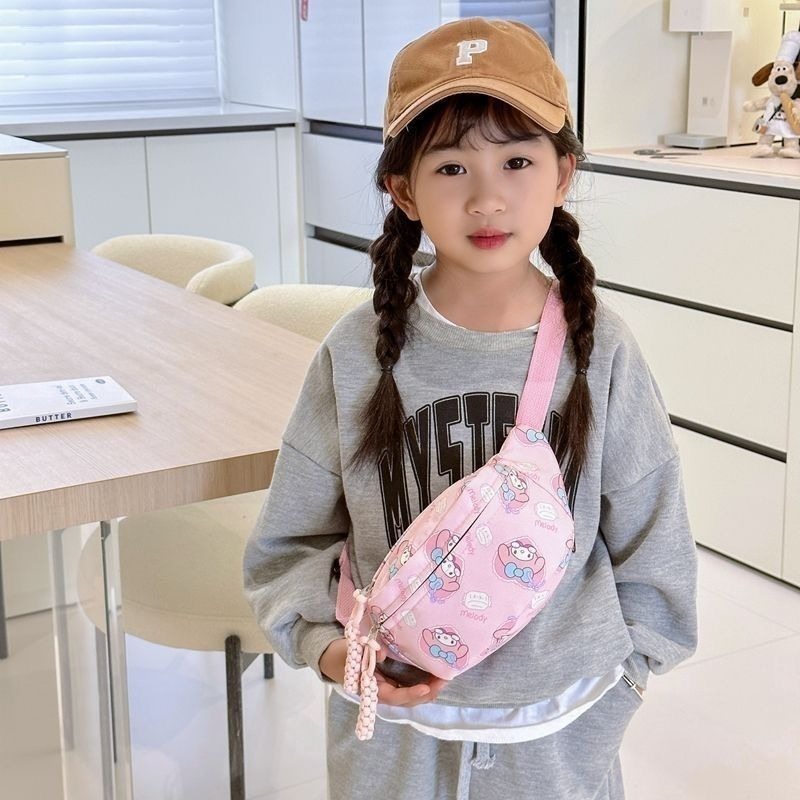 حقيبة كتف مطبوعة بتصميم كورومي - مراجعة Kawaii Tech Accessories وسعره