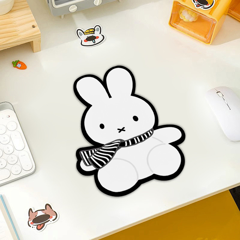 وسادة مكتب ميوفي ماوس كاواي كر - مراجعة Kawaii Tech Accessories وسعره